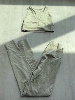 SET Active Original Luxform Leggings and Bra Small Beige
